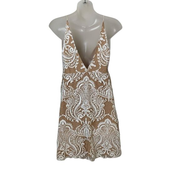 Free People Shimmering Sequin Mini Tank Dress Embroidery Lace Overlay Ivory Sz 8 - Picture 12 of 12